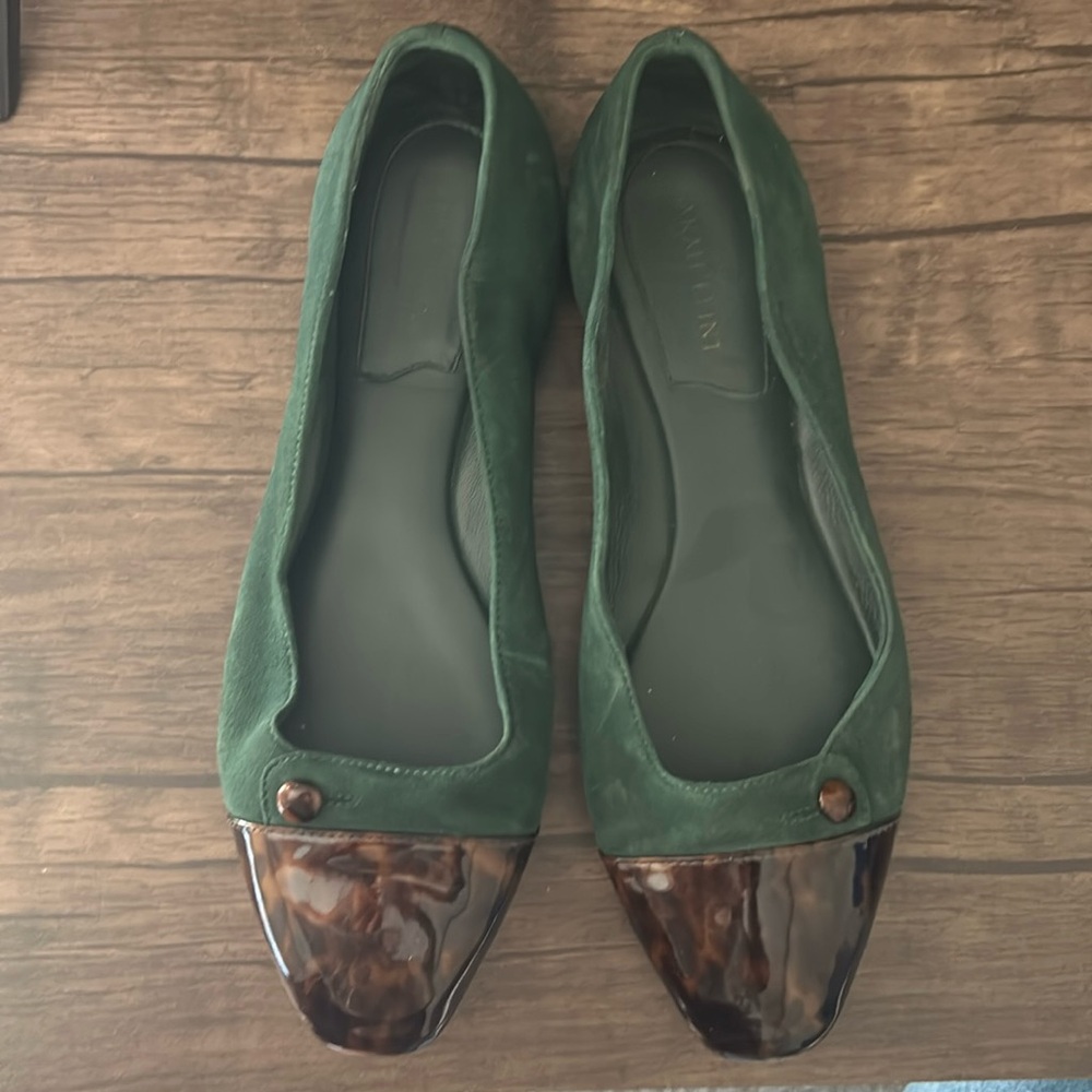 Gorgeous Sarah Flint Sacchetto in Evergreen Suede